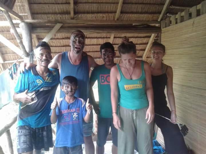 Orangutantreksumatra & Lovely Jungle Lodge Only Book If You Are Treking With Us Bukit Lawang Zewnętrze zdjęcie